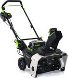 Снегоуборщик аккумуляторный GreenWorks 82SN22 с АКБ 8 А/ч и ЗУ (PRC, BL 82В, ширина 56 см, 2 слота для АКБ, фара, 25 кг)
